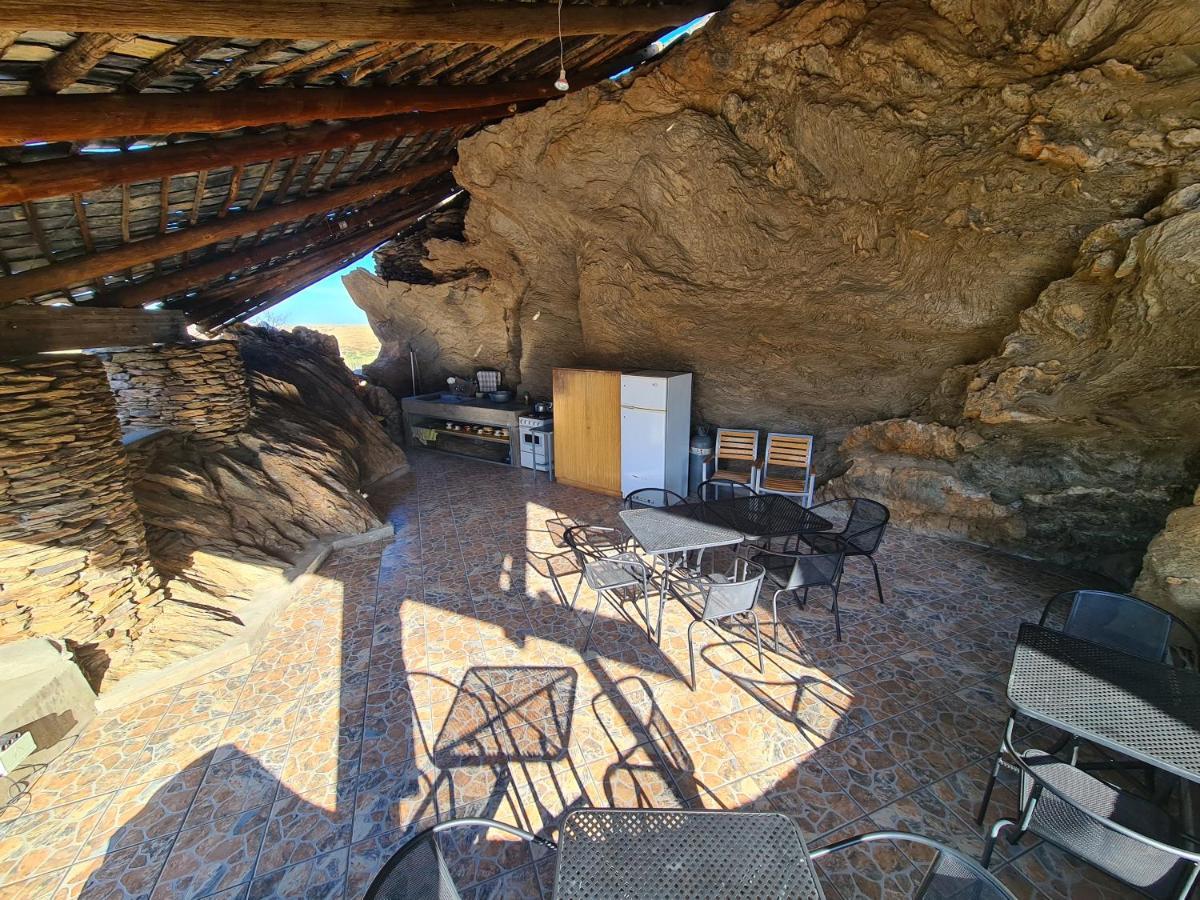 Rooiklip Camp Flintstone Exterior photo