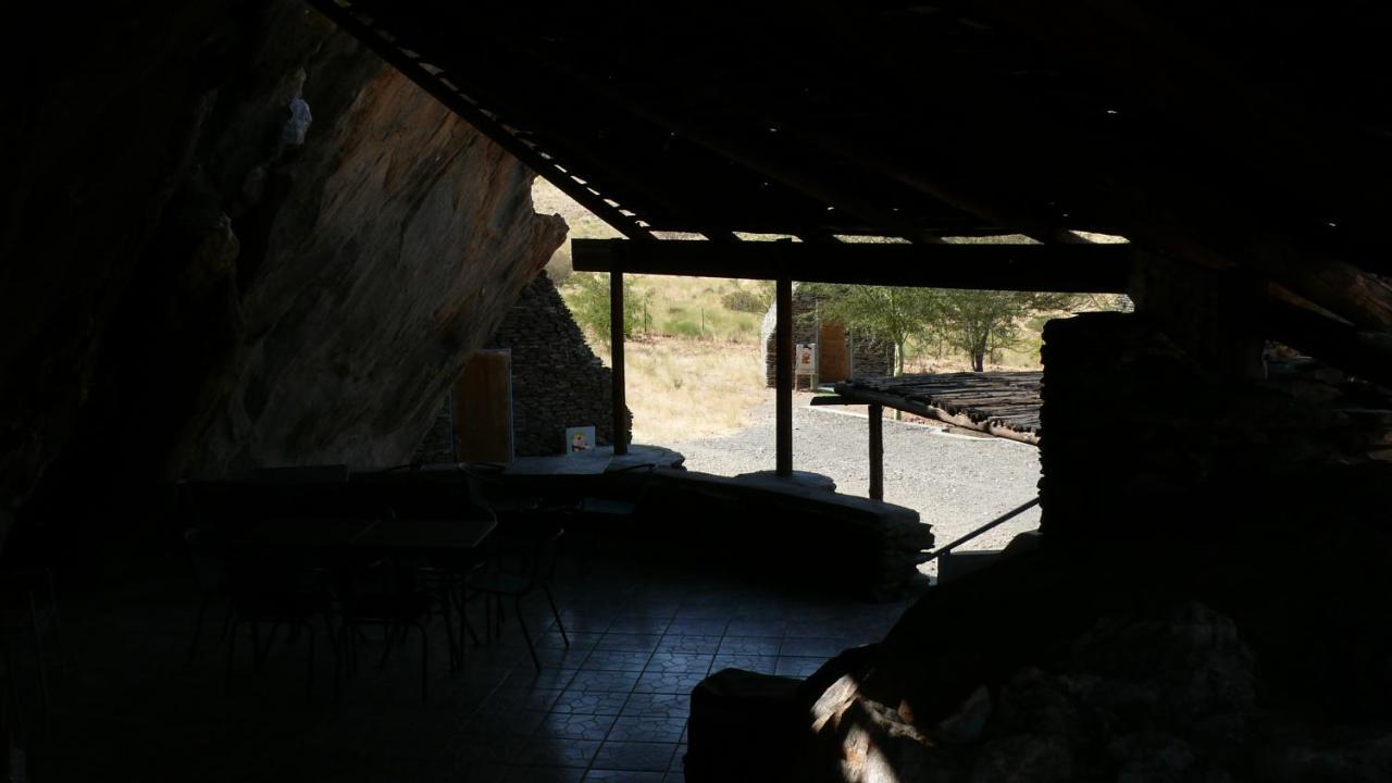 Rooiklip Camp Flintstone Exterior photo