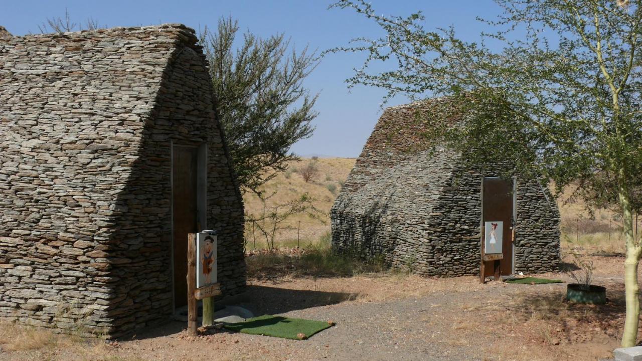 Rooiklip Camp Flintstone Exterior photo